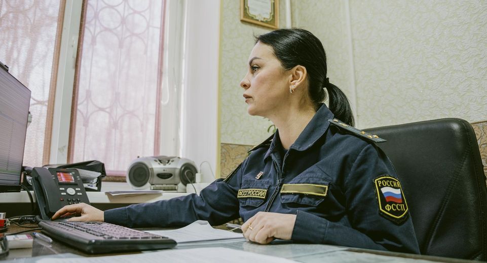 Подмосковная строительная компания выплатила долг по зарплате по требованию суда