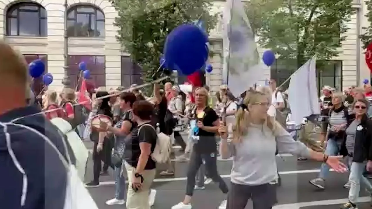 Скриншот видео