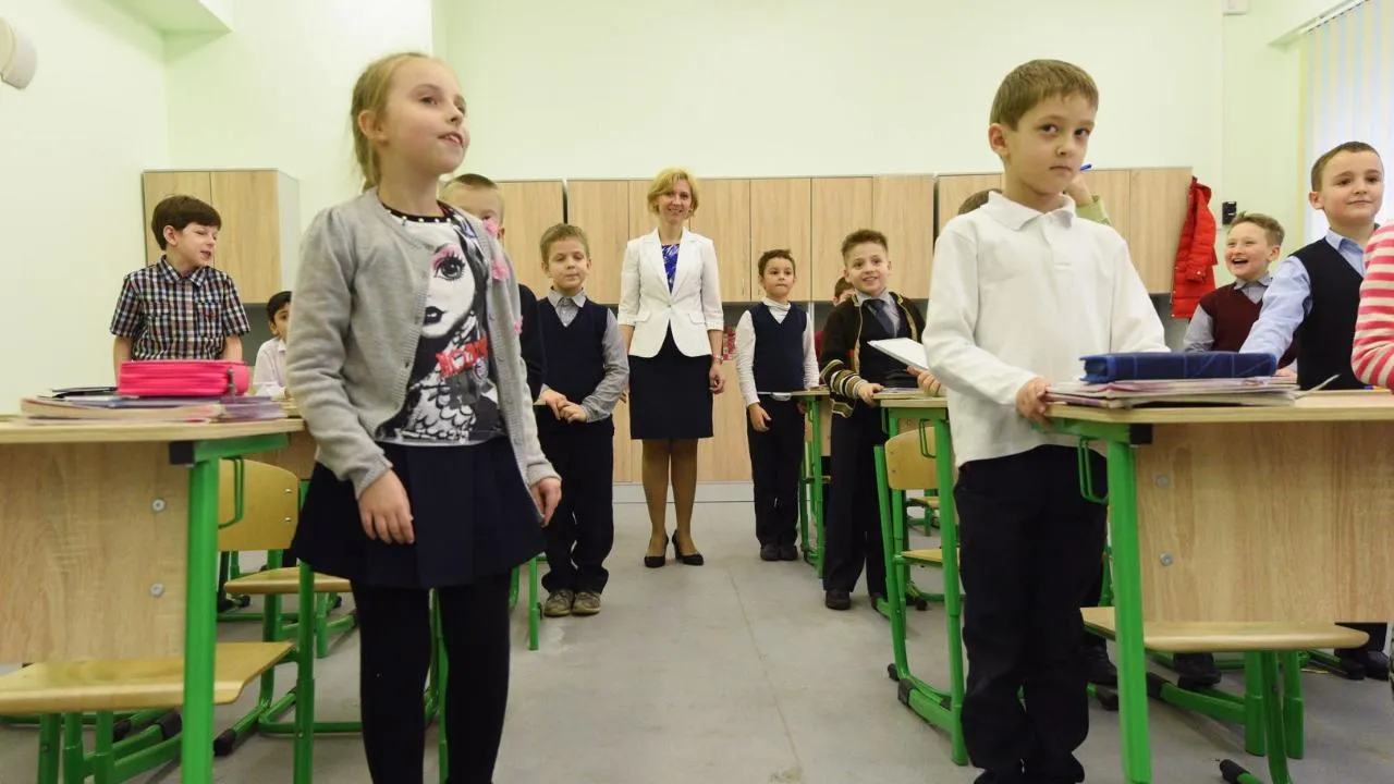 В Подмосковье стартовала программа «ТОП-100 лучших учителей и выпускников педагогических вузов»