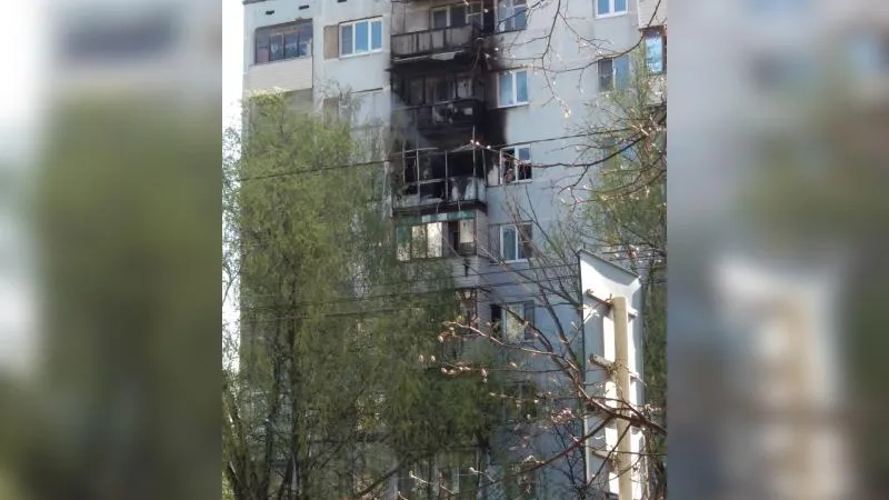 Жильцы многоэтажки в Ступино обвиняют в пожаре соседа-алкоголика