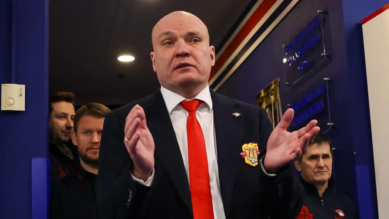 Разин обрушился на казанского журналиста: назвал смурфиком и педофилом