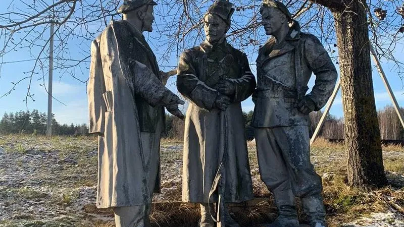 Ленинские гастроли: Из центра Егорьевска исчез памятник, а спустя несколько лет появился за городом 
