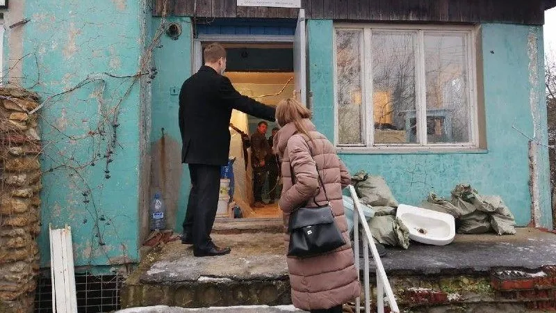 В деревне Аксено-Бутырки ремонтируют фельдшерско-акушерский пункт
