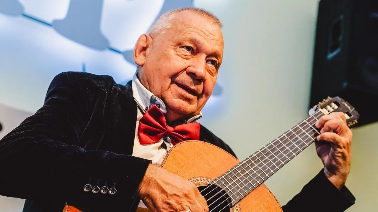 76-летний музыкант из Орехова-Зуева вышел в финал подмосковного конкурса