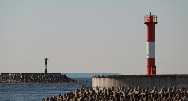 Затворы КЗС Петербурга закрыли для предотвращения морского нагонного наводнения