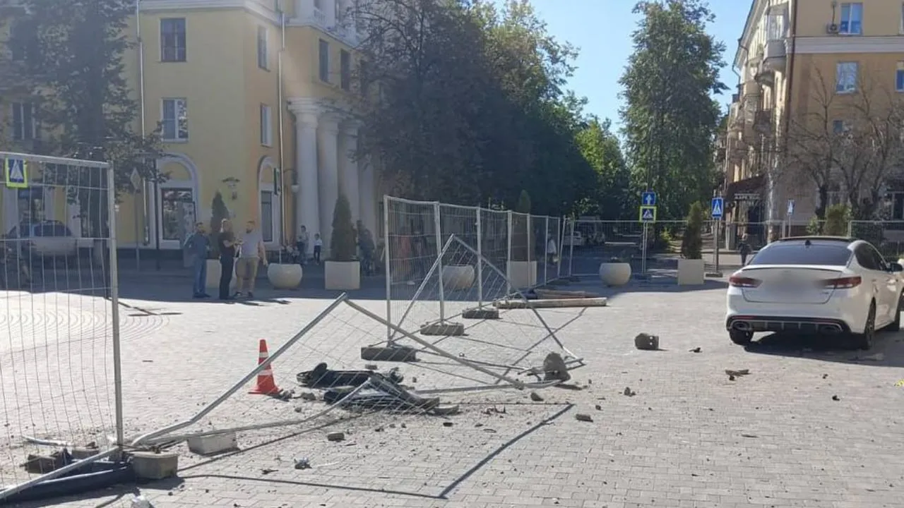 В Электростали водитель легковушки уснул за рулем и сбил двоих человек