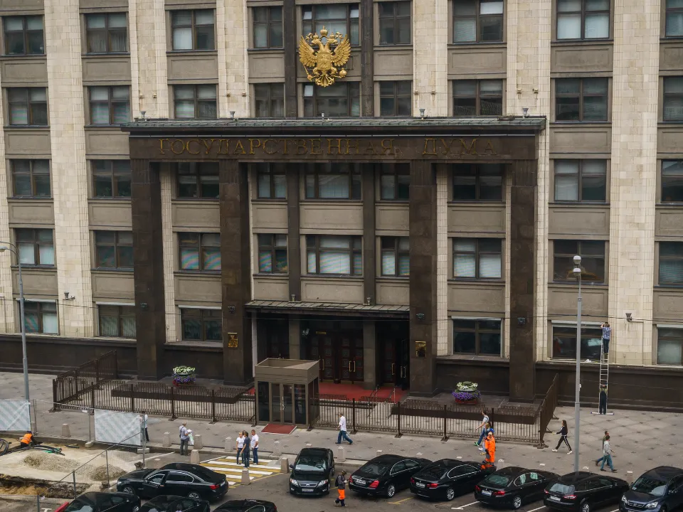 «Бренды, которые ушли, но не ушли»: стало известно, как Госдума контролирует иностранные компании на российском рынке