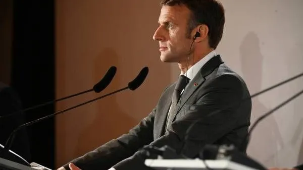 Французский политолог предрек падение режима Макрона