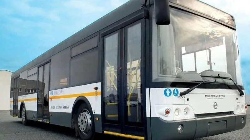 Почти 4 тысячи автобусов «Мострансавто» будут бесплатно перевозить женщин 8 Марта