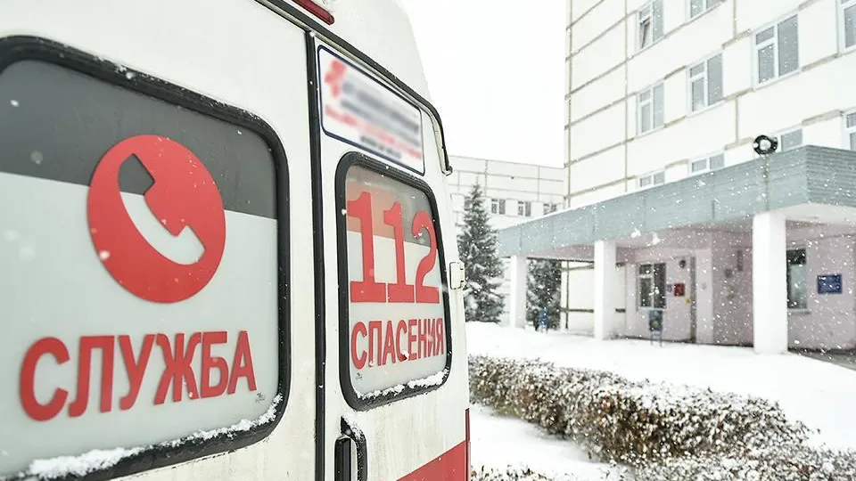 Mash: телеведущему Юрию Николаеву провели операцию на бедре после перелома