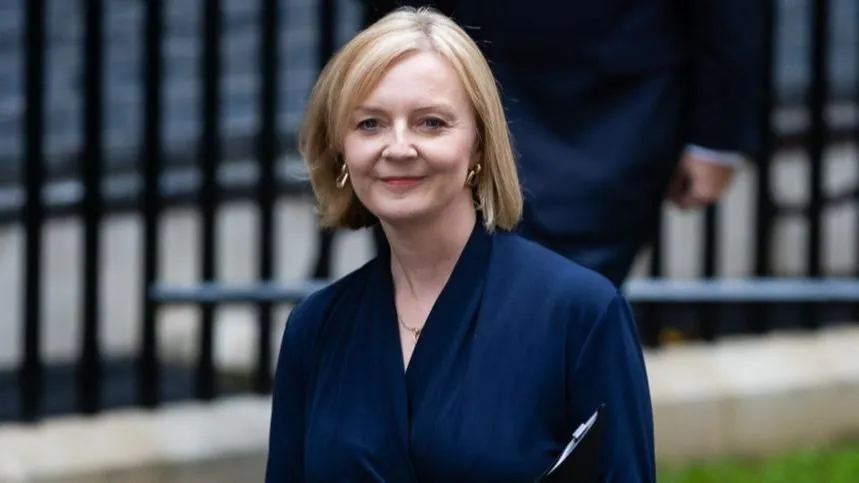 Экс-премьер Британии Лиз Трасс прибыла на Тайвань без разешения Китая