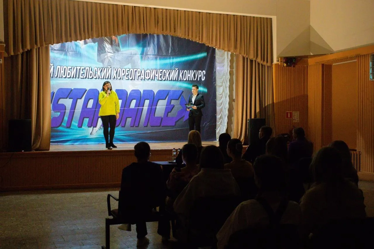 Фото: Здание д. Гололобово МБУ ДК им. В. Н. Леонова