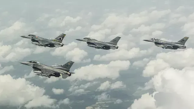Зеленский объяснил, зачем на самом деле Киеву нужны F-16