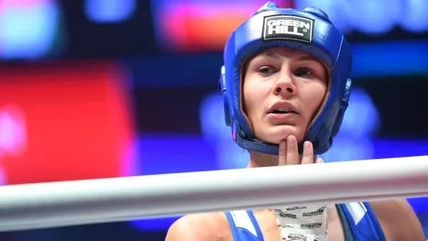 Чемпионка мира по боксу: машину водить не люблю, но от подарка не откажусь