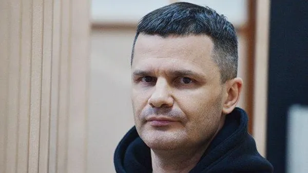 Следствие по делу Каменщика продлено еще на три месяца
