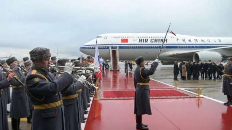Самолет с Си Цзиньпином и китайской делегацией покинул Москву