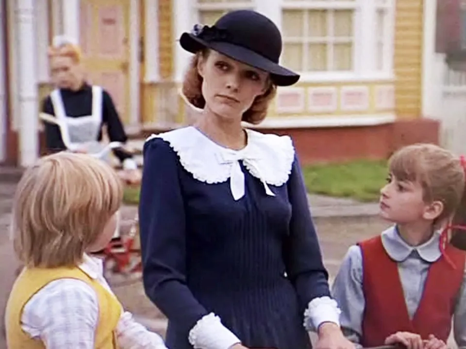 Кадр из фильма «Мэри Поппинс, до свидания», режиссер Леонид Квинихидзе, 1983 год