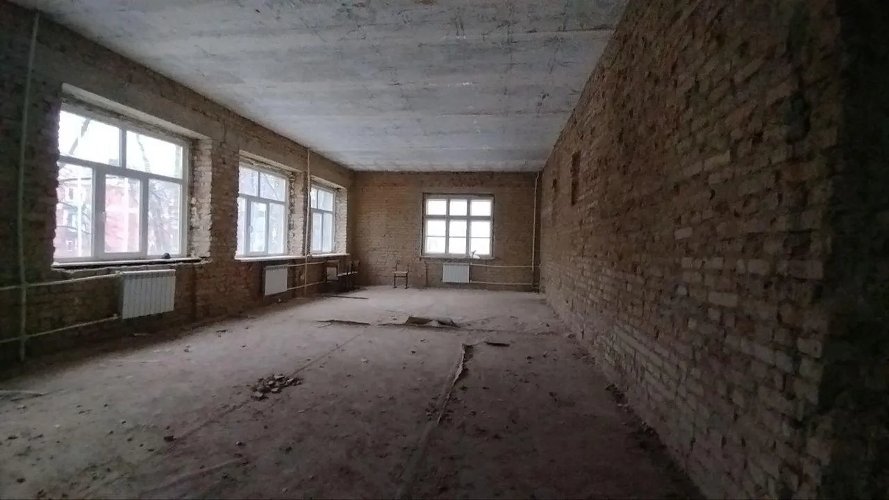 Демонтажные работы в рамках капремонта Наро-Фоминской школы для обучающихся с ОВЗ выполнили наполовину