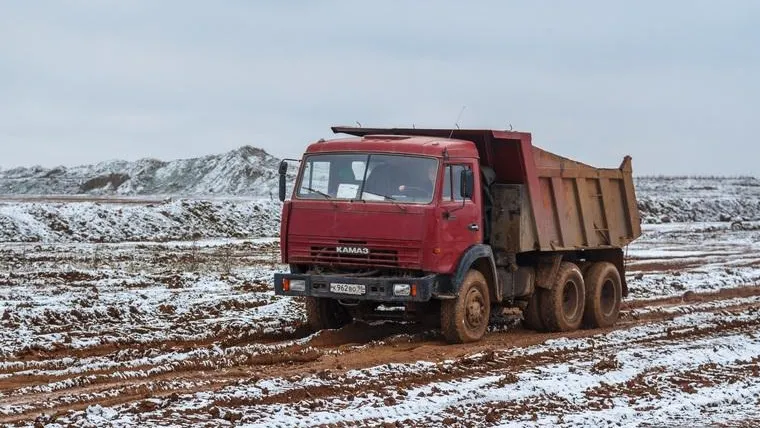 На Ямале неизвестные похитили 7 тысяч кубометров песка