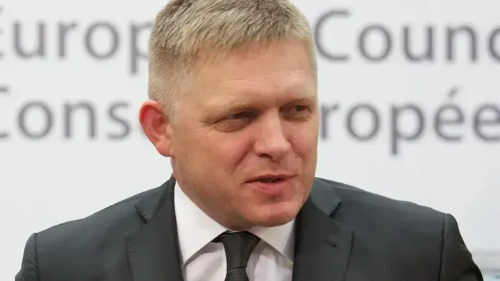Фицо пригрозил лишить Украину электроэнергии при остановке транзита газа из России