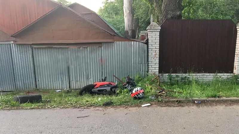Байкер погиб, объезжая кошку в Химках