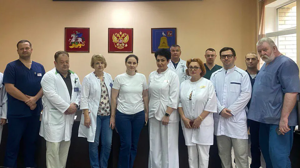 Коллектив Реутовской клинической больницы. Фото: t.me/reut_zdrav