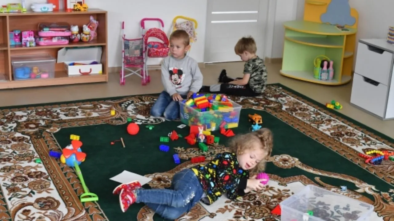 Детский омбудсмен Татарстана предложила создать при вузах комнаты для малышей