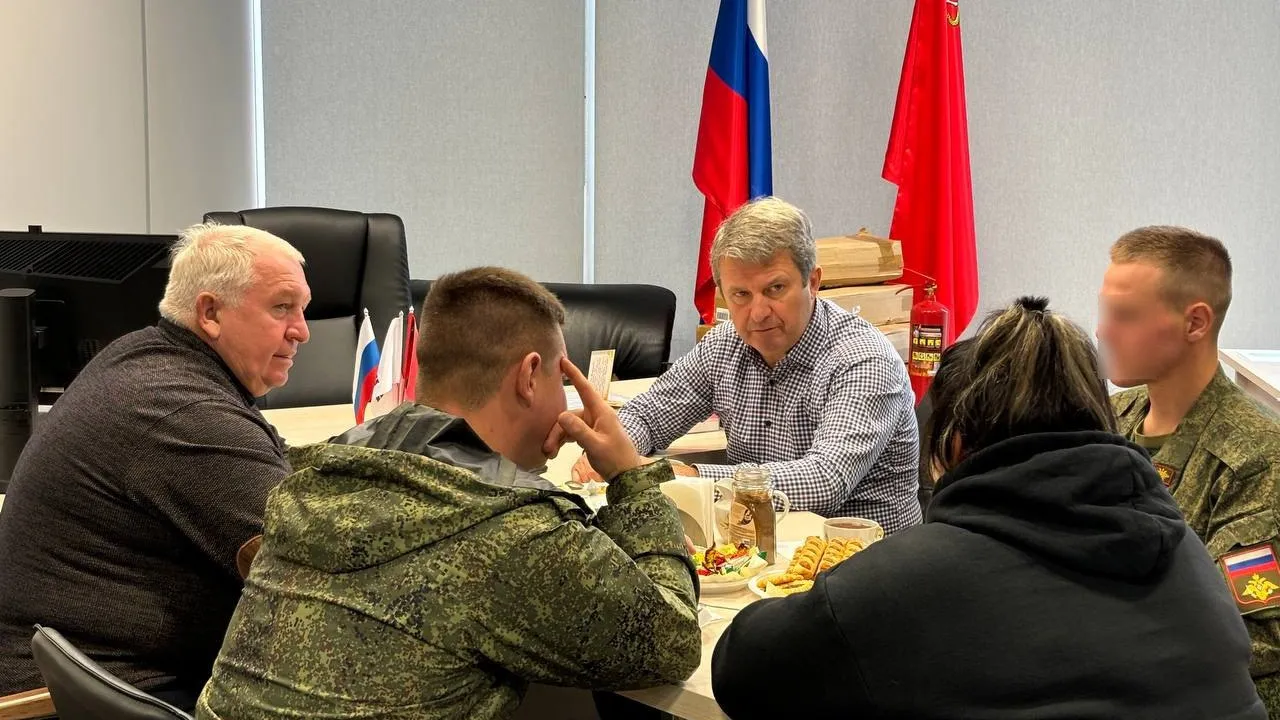 Фото: пресс-служба Олега Рожнова