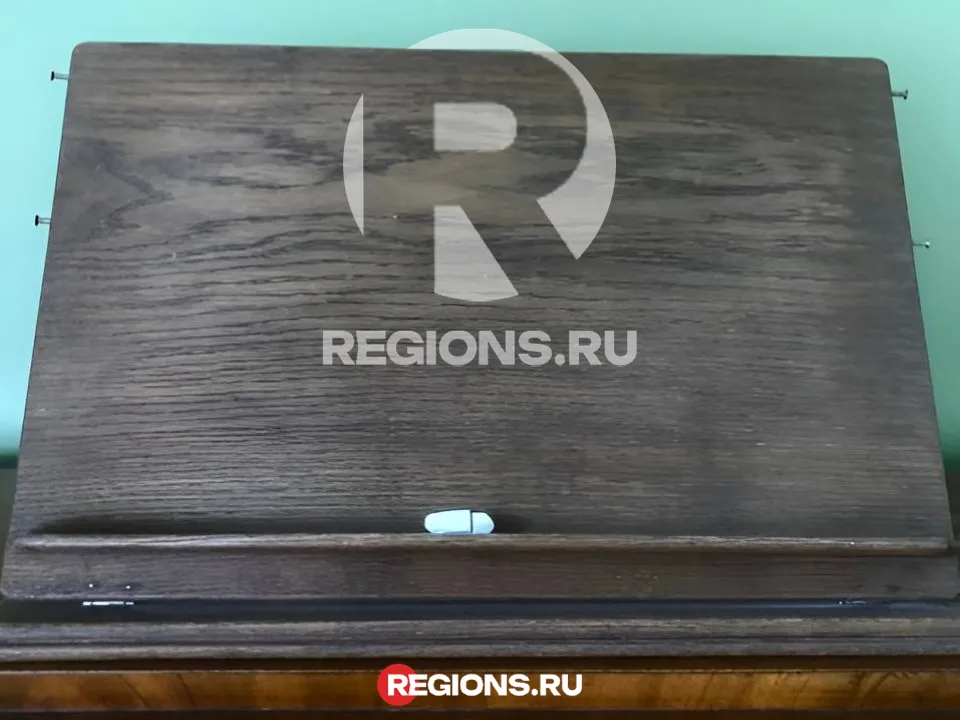 Пюпитр Владимира Ильича, подаренный супругой. Фото: музей-заповедник «Горки Ленинские»