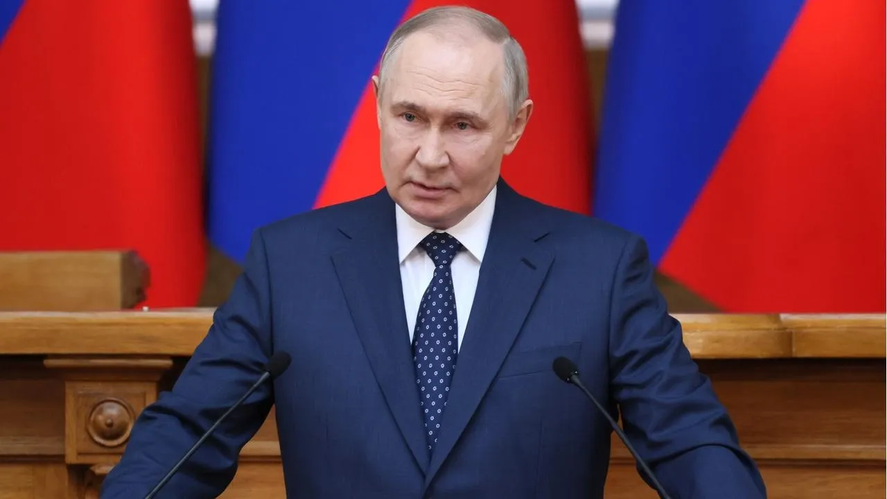 Путин заявил о необходимости строительства новой архитектуры безопасности
