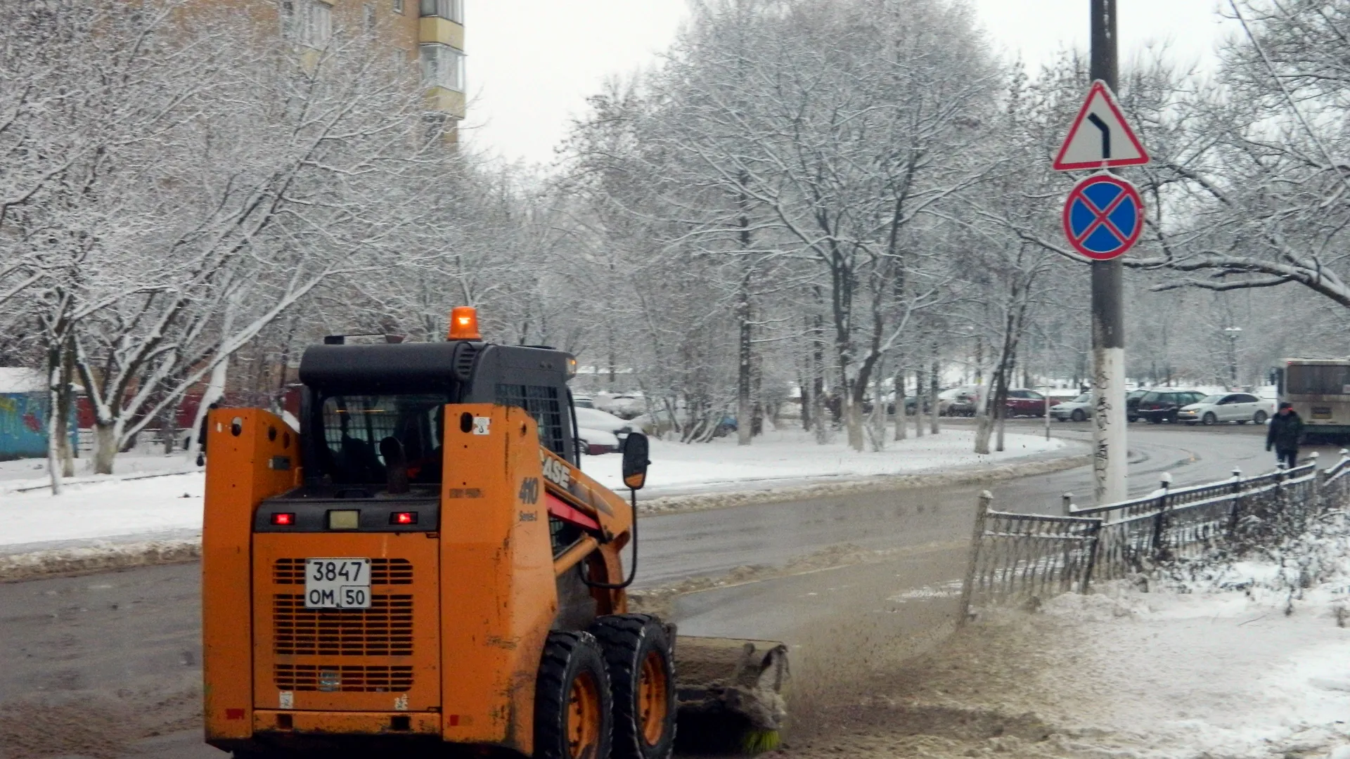 Рейтинг растет, а сугробы остаются: уфимцы спорят о реальном качестве жизни в республике