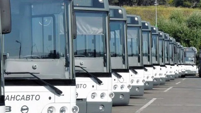 Более 250 дополнительных автобусов выйдут на маршруты в Подмосковье