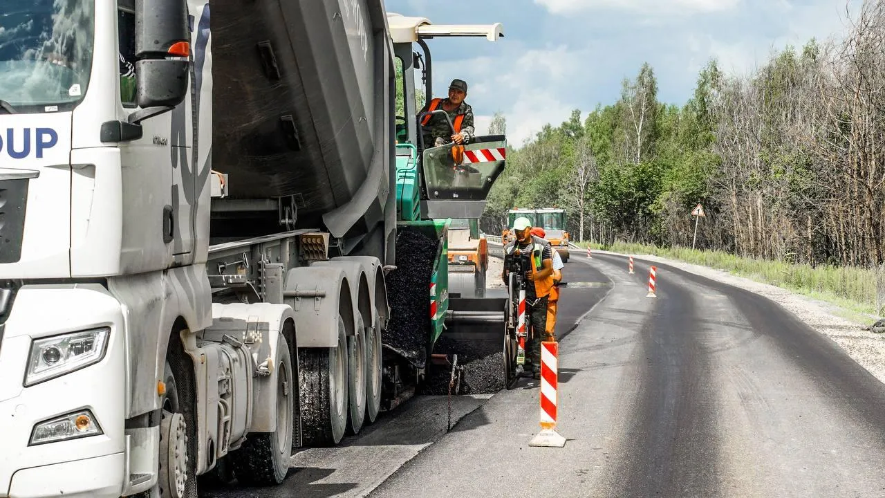 Свыше ста дорог, которые выбрали жители, отремонтировали в Подмосковье