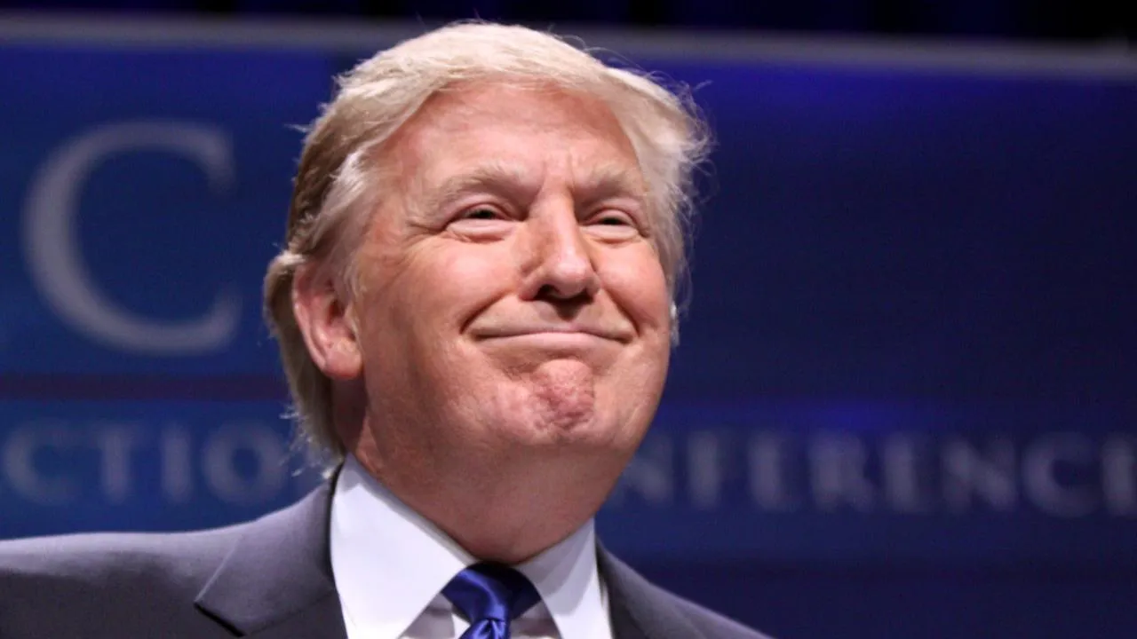 Трамп не исключил вероятность встречи с Зеленским в Риме