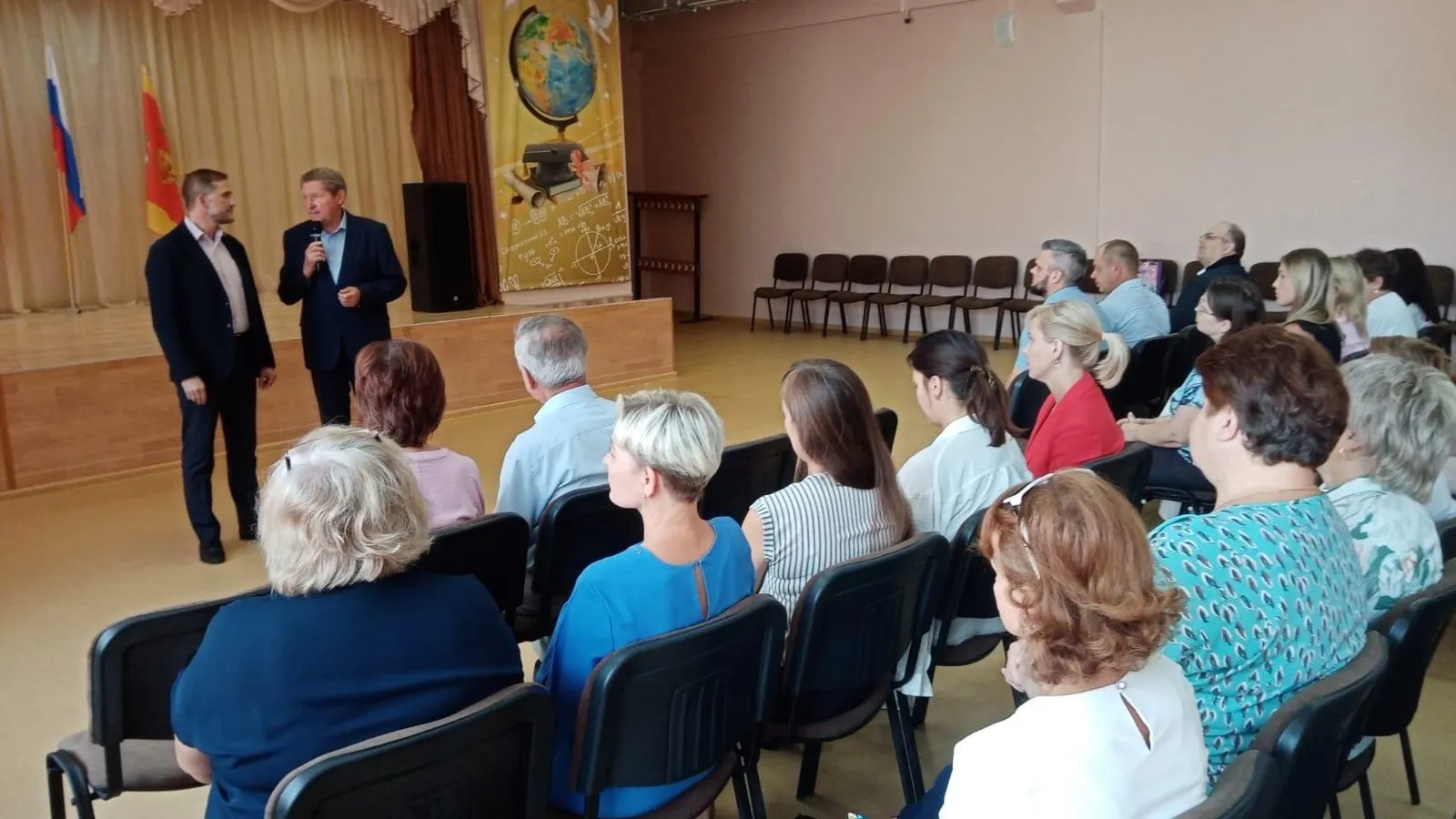 Фото: Аппарат фракции КПРФ в Московской областной Думе