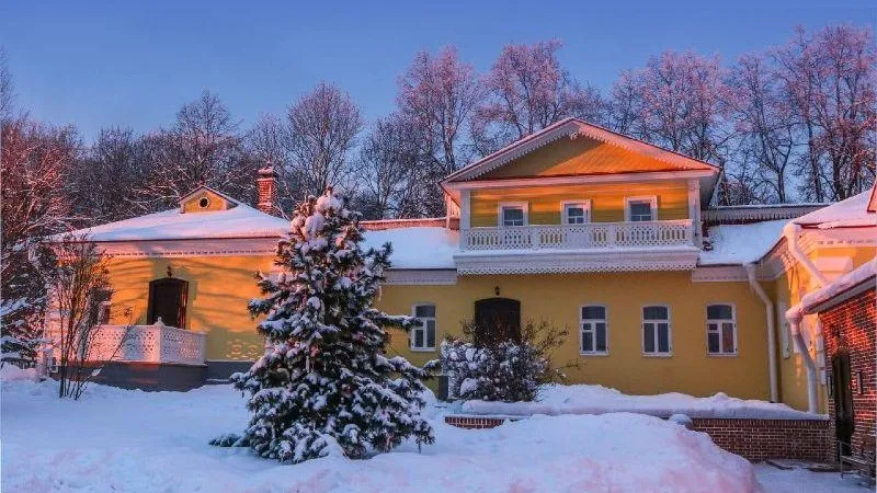 Выставка «Предвосхищая будущее» открывается в музее-заповеднике Менделеева и Блока