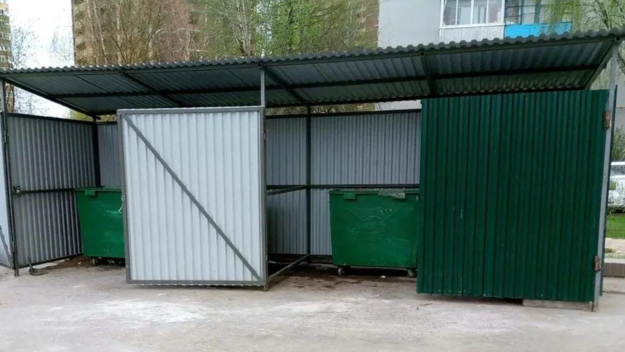 В Подмосковье с начала мая устранили 1,3 тысячи навалов мусора возле контейнерных площадок