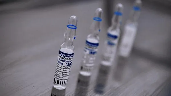 Российскую вакцину «Спутник V» начнут производить в Южной Корее