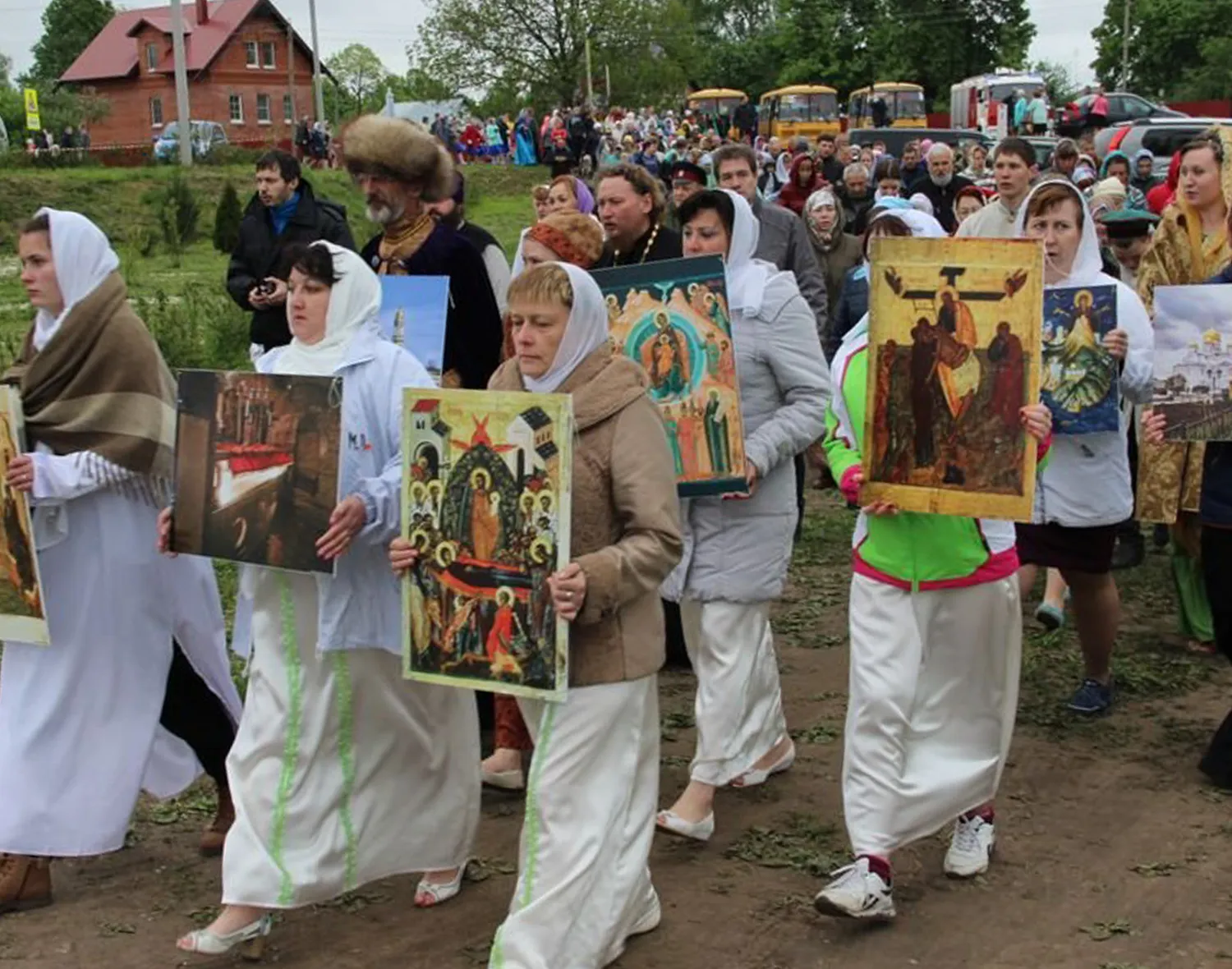Фото: Успенский храм деревни Рожново (архив)