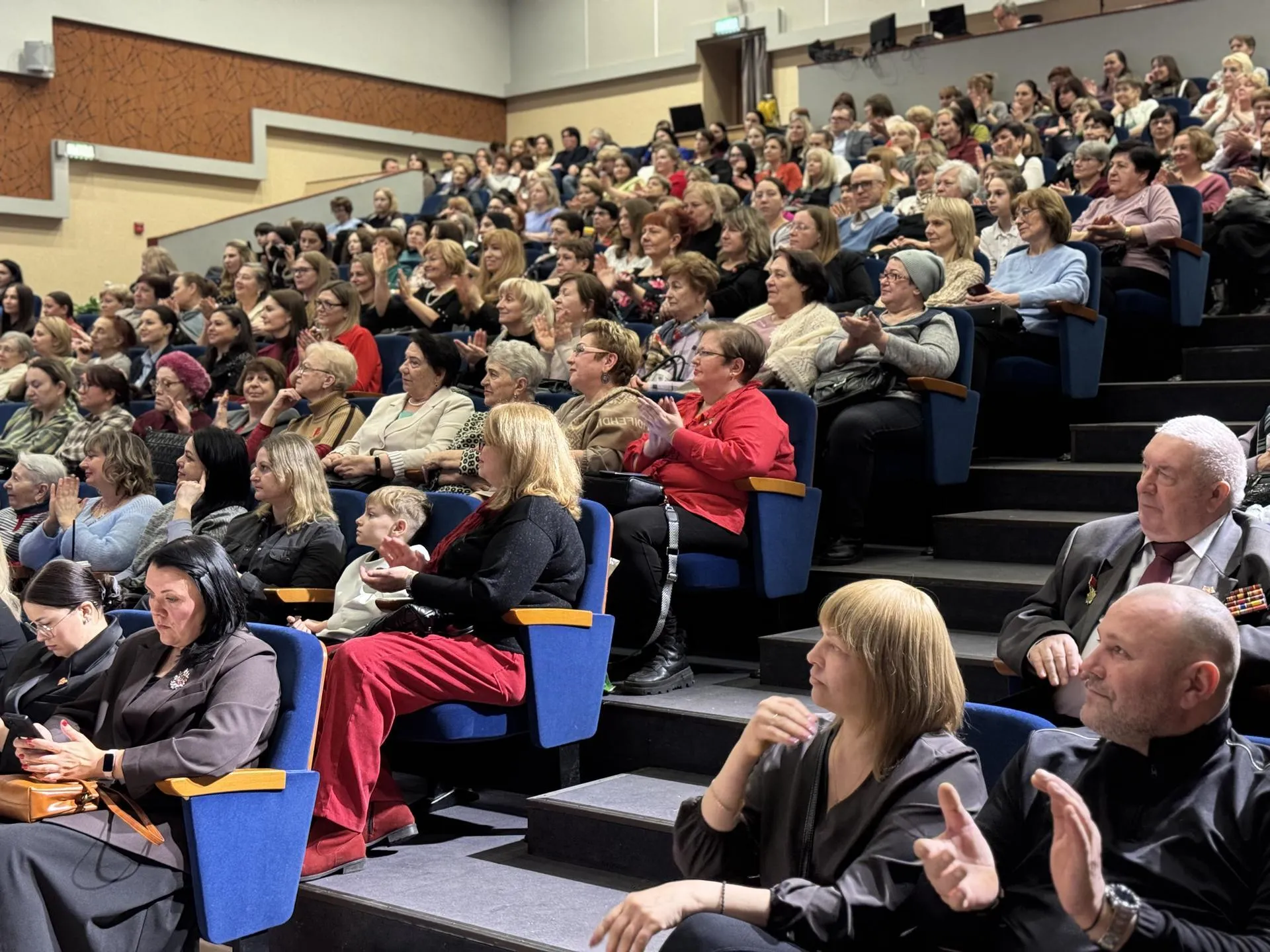 Полина Абраменко