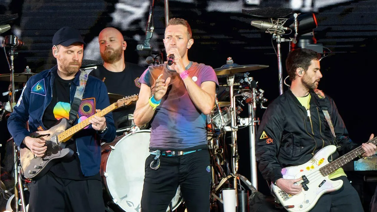Бывший менеджер Coldplay хочет отсудить у рок-группы 13 миллионов долларов