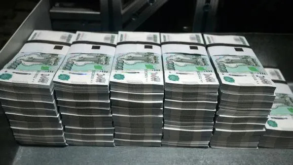 Полмиллиарда рублей получила область от продажи патентов мигрантам