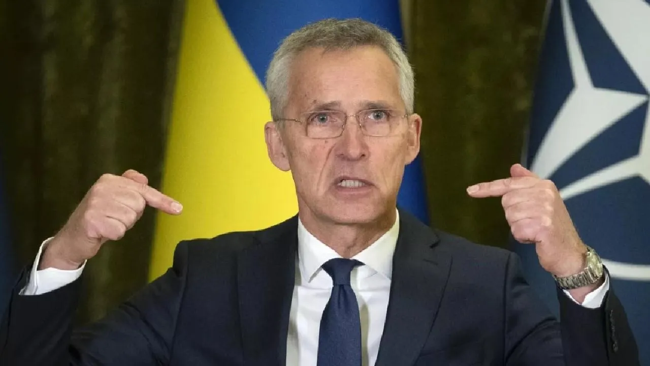 Столтенберг заявил, что обсудил с главой МИД Украины Кулебой разрушения на Каховской ГЭС