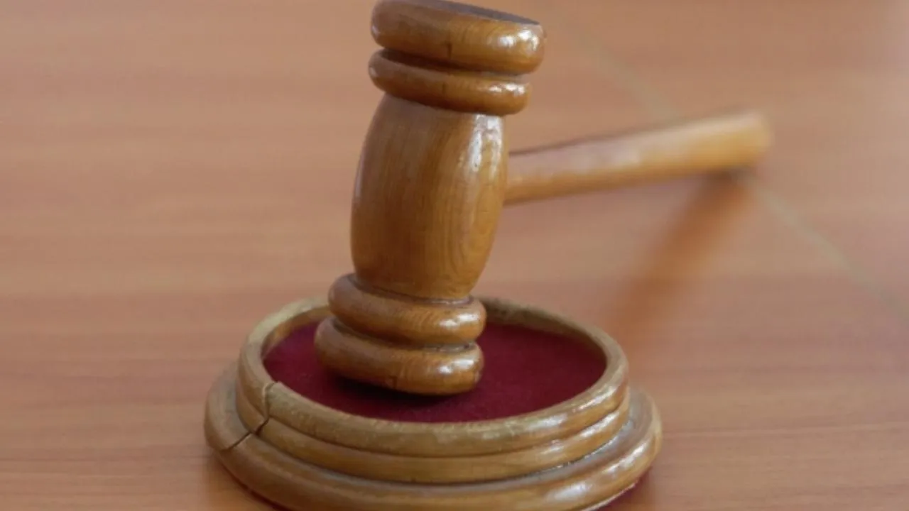 Суд Санкт-Петербурга официально запретил четыре песни популярного рэпера