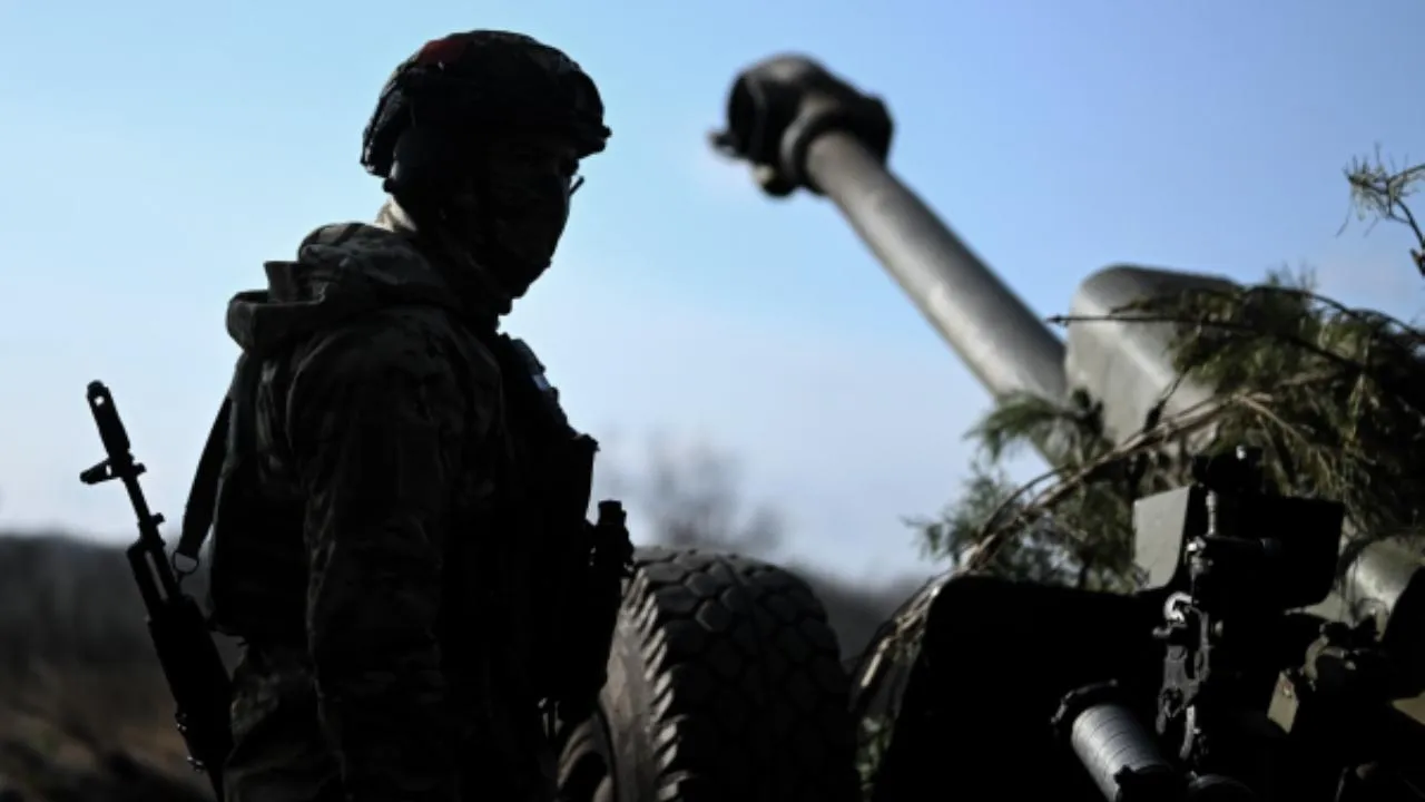 Украинская армия стала прикрываться жилыми кварталами в Часовом Яре