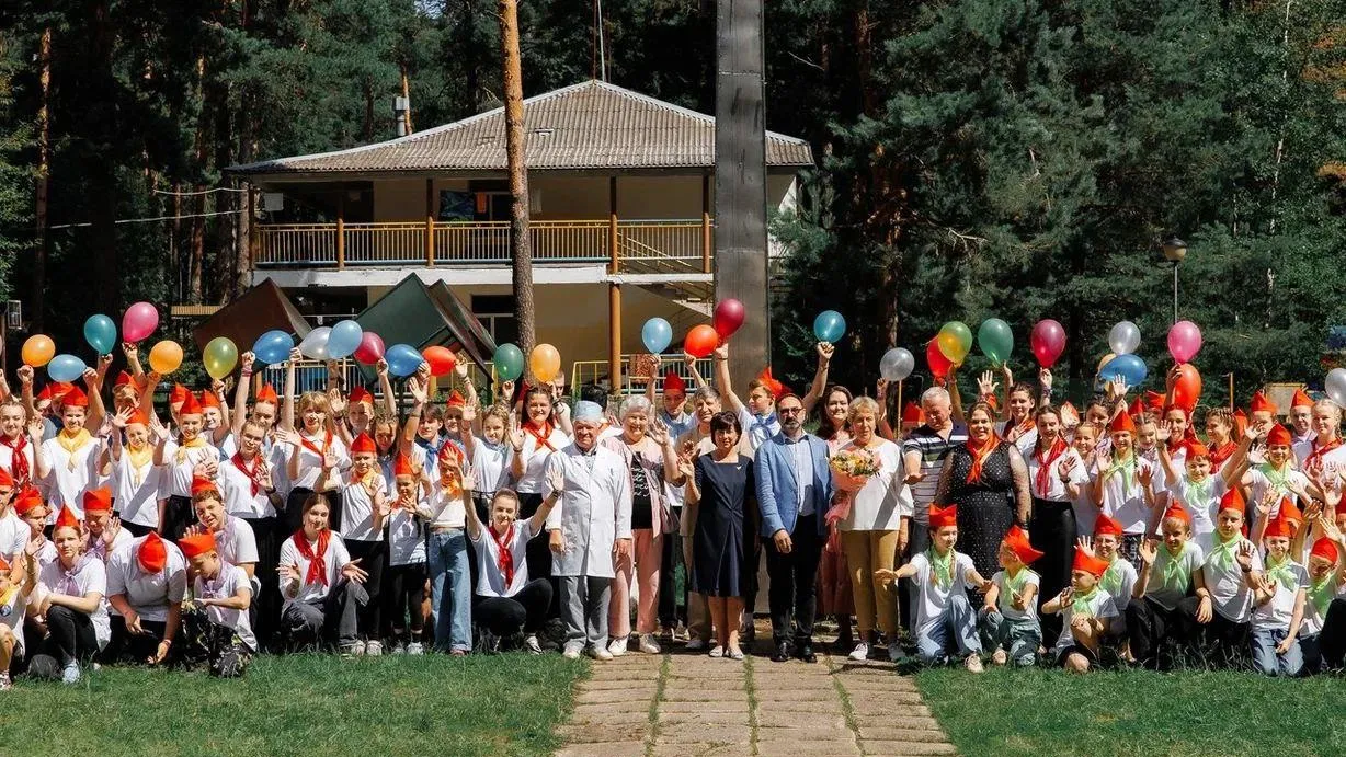 Максим Тихомиров: лагерю «Сосновый бор» исполнилось 66 лет