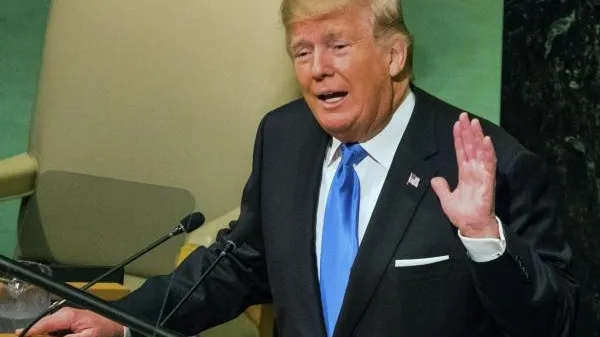 Эксперт: конфликт с CNN чреват последствиями для Трампа