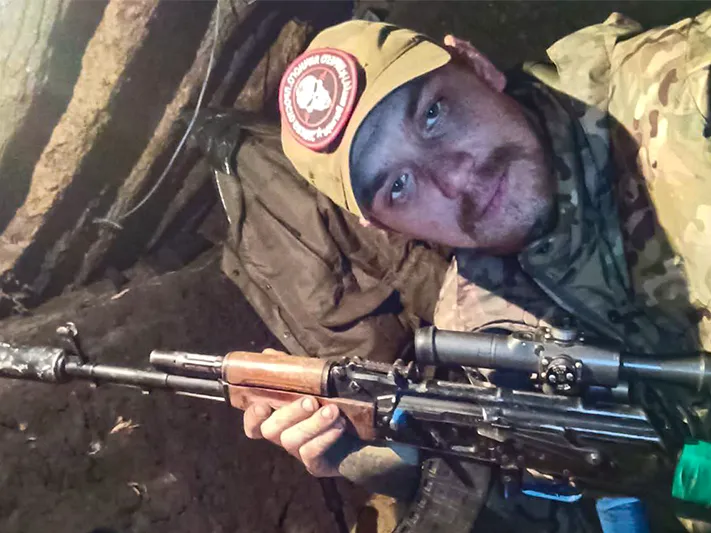 «По телефону брата ответил другой человек»: раненого солдата-вагнеровца ищут в Анапе