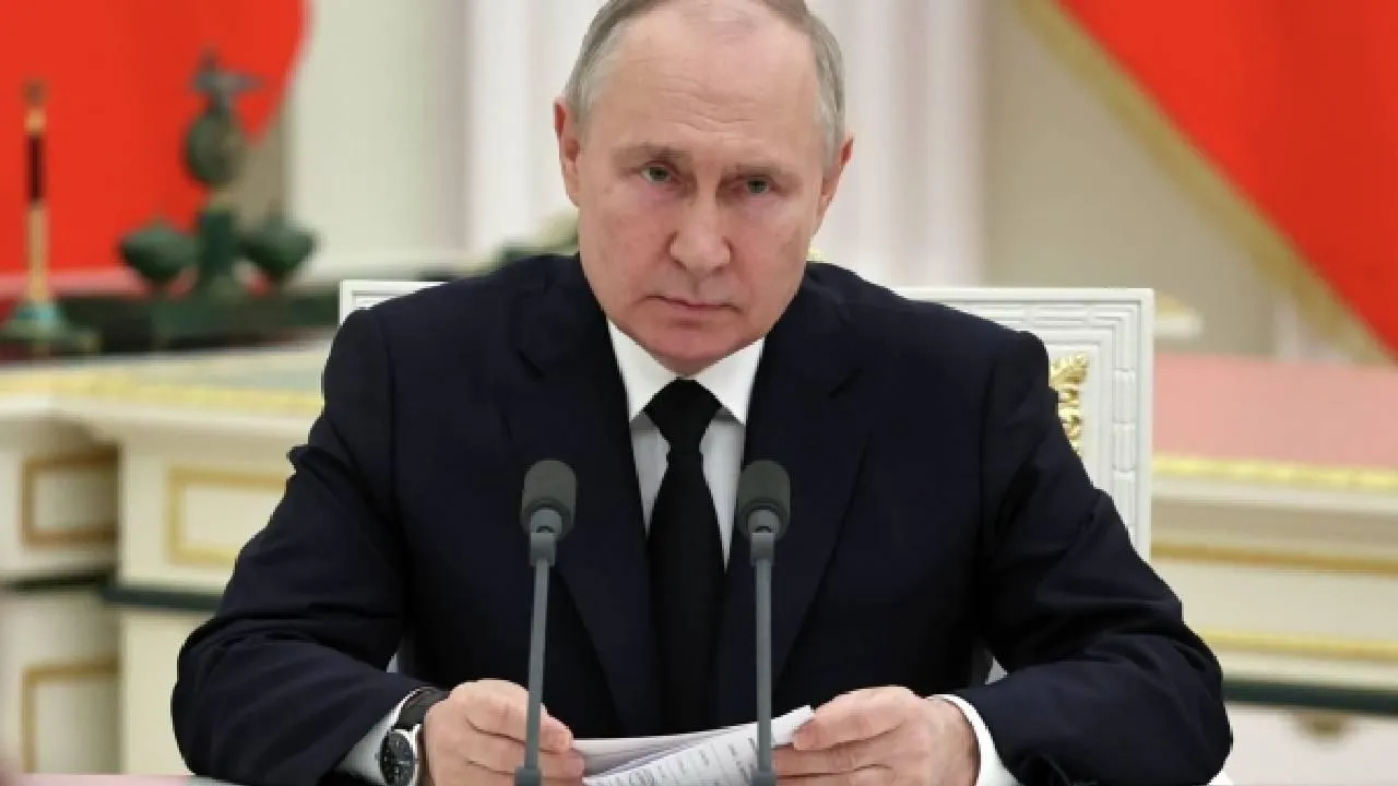 Президент РФ и король Бахрейна провели телефонный разговор