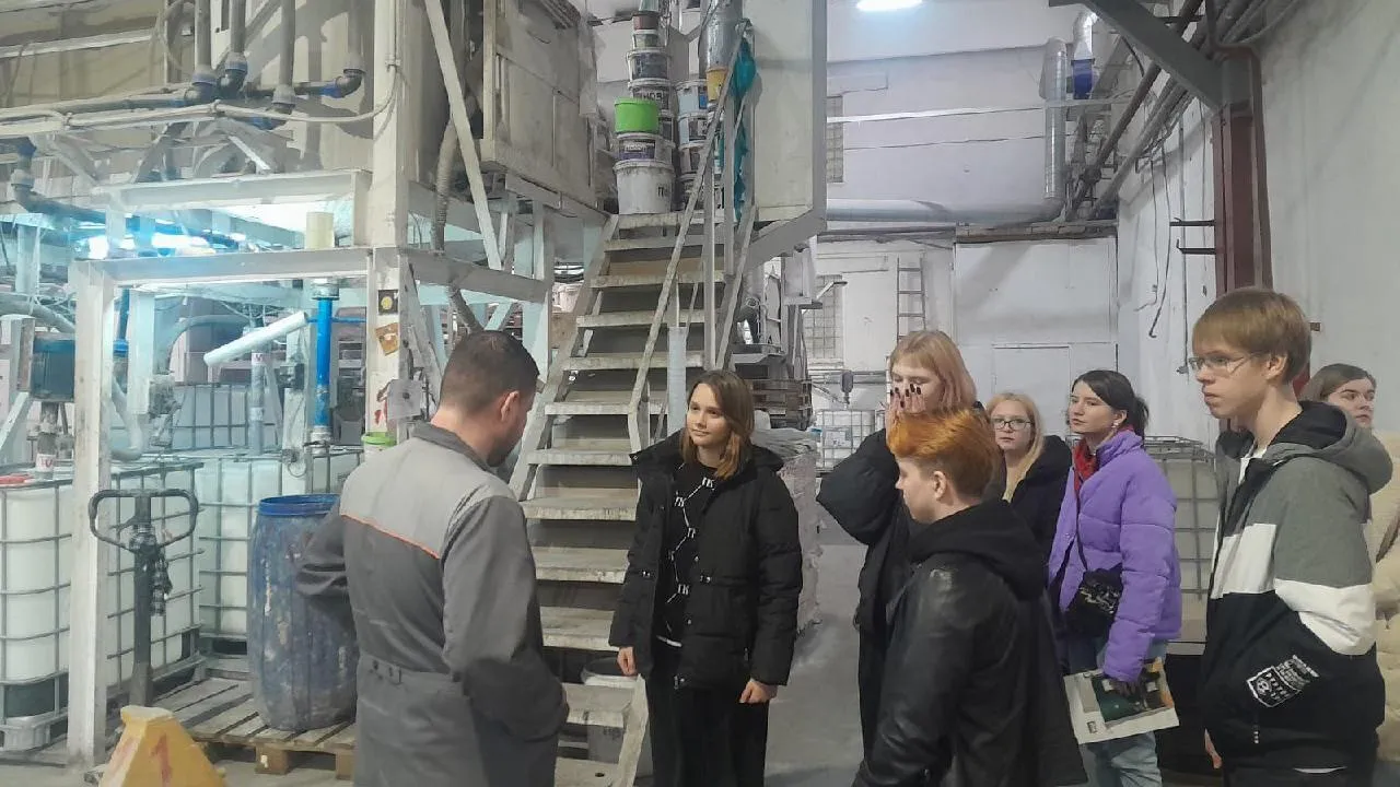 Пушкинские школьники посетили с экскурсиями муниципальные предприятия